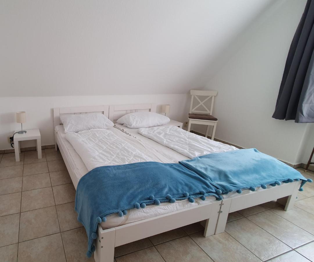 Ferienwohnung Luisa Im Haus Maarten Куксхавен Екстериор снимка